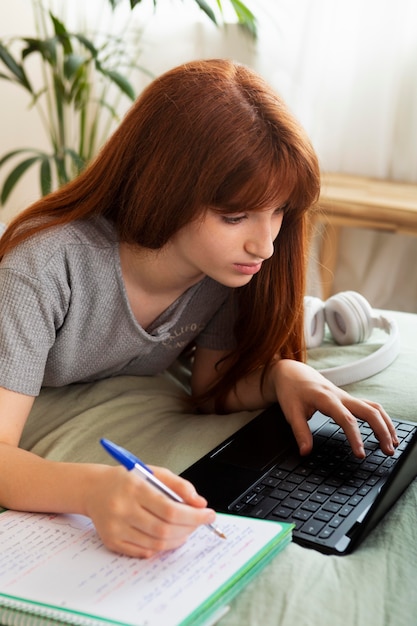 10 Essential Financial Education Lessons for Your Teenagers