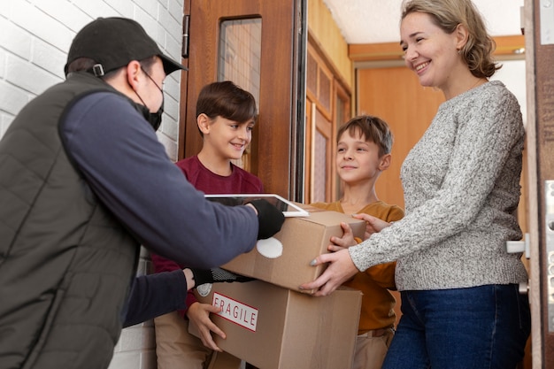 4 Budget-Friendly Methods to Relocate Homes