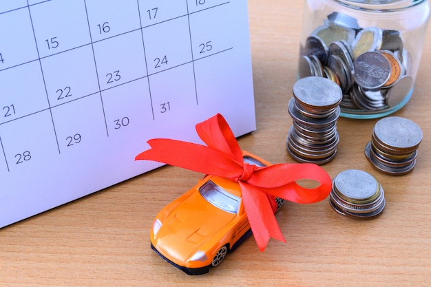 Establishing Financial Limits for the Holiday Season