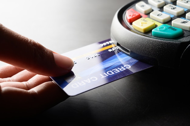 Strategies to Rapidly Eradicate Credit Card Debt This Year