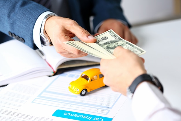 Three Methods to Fund Your Vehicle Acquisition