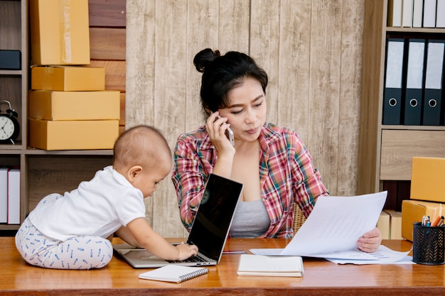 Utilizing a Mixed Method for Financial Management as a First-Time Parent