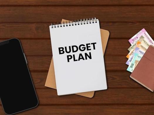 5 Steps to Establishing a Monthly Budget