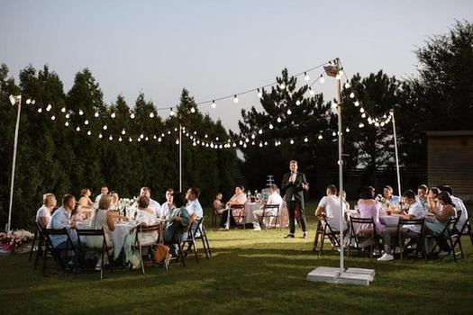 Tips for Planning a Fantastic and Budget-Friendly Backyard Wedding