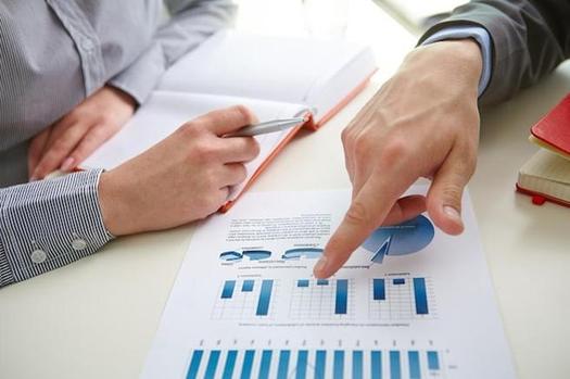 What is the Ideal Frequency to Discuss Your Budget for Optimal Effectiveness?